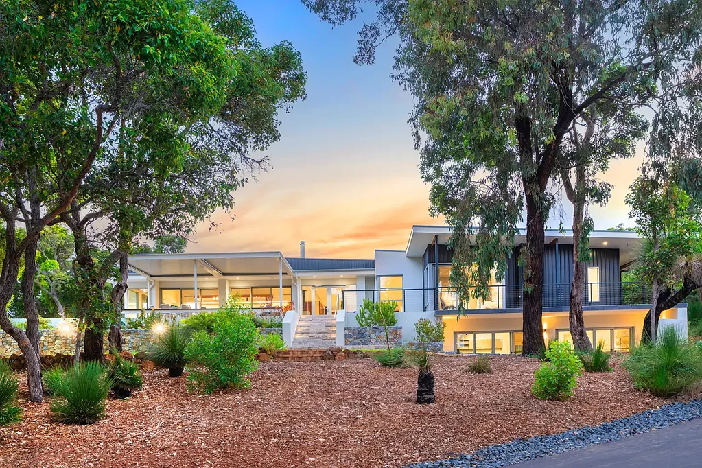 20 Caladenia Close, Eagle Bay, WA 6281
