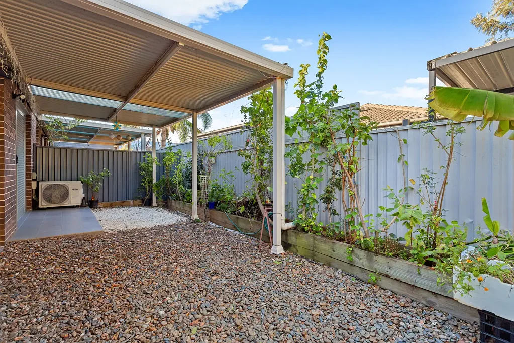 18/27 Tungarra Road, Girraween, NSW 2145