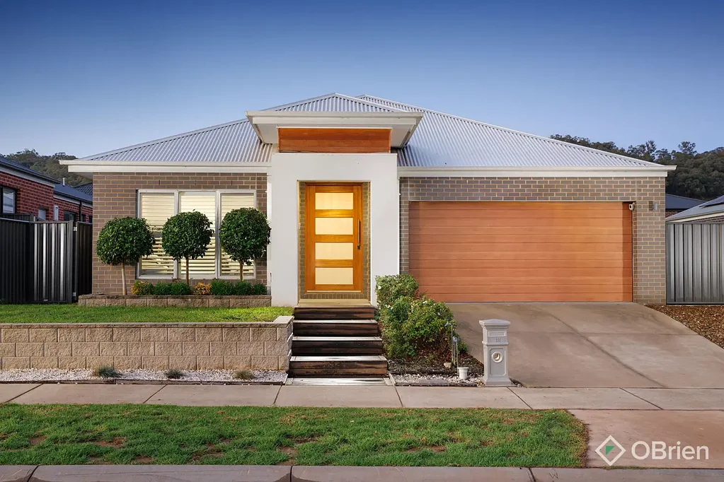 18 Edgar Road, Leneva, VIC 3691