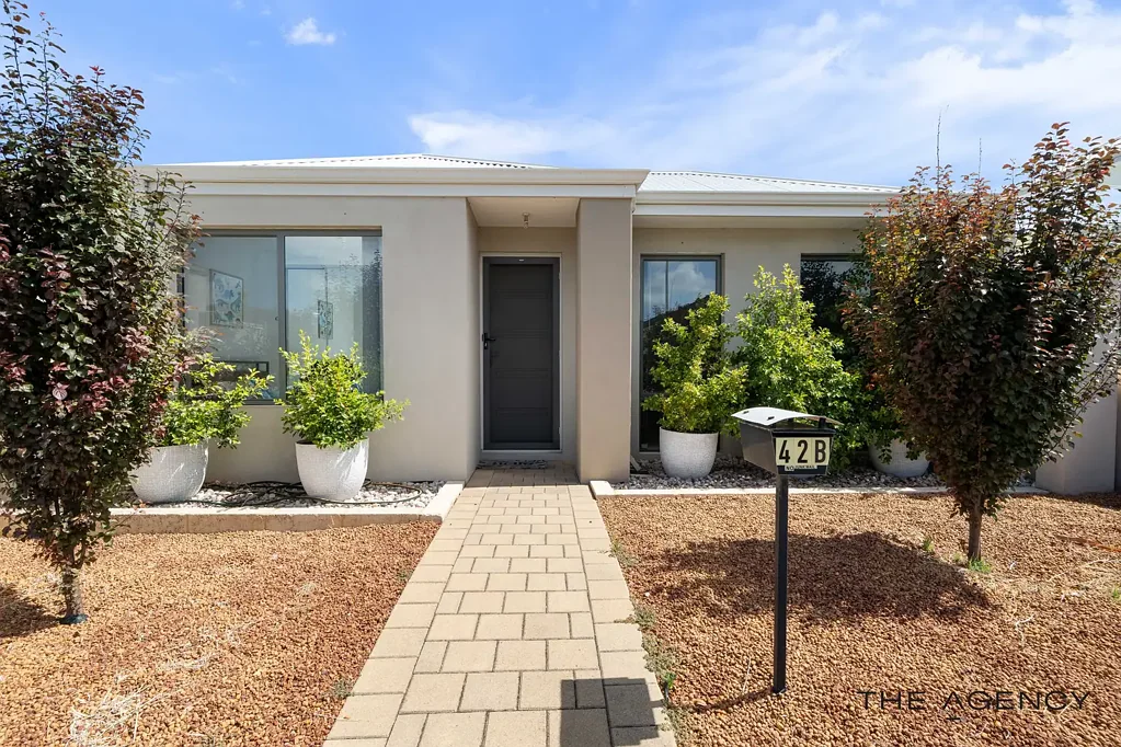 Madeley 3Zimmer Modern Family Living in a Great Location