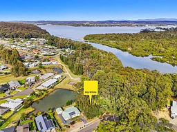 85 Litchfield Crescent, Long Beach
