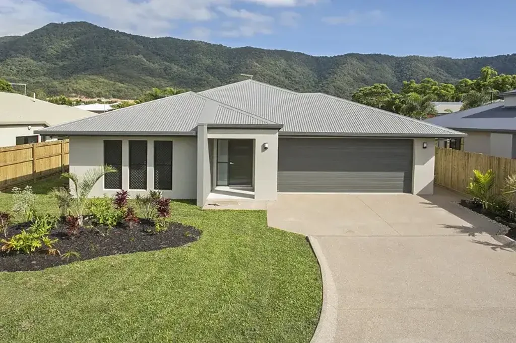 MODERN FAMILY HOME IN GREAT LOCATION
