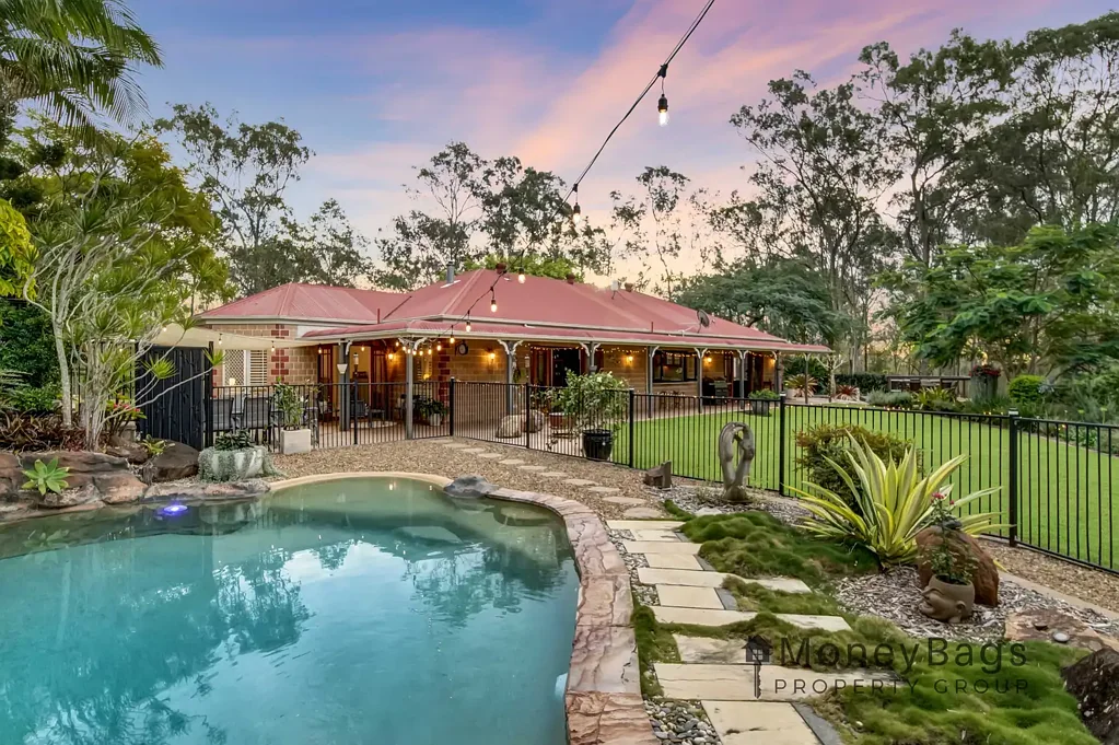 Jimboomba 6Kwarto Grand Family Acreage with Dual Living, Pool & Unmatched Lifestyle Appeal