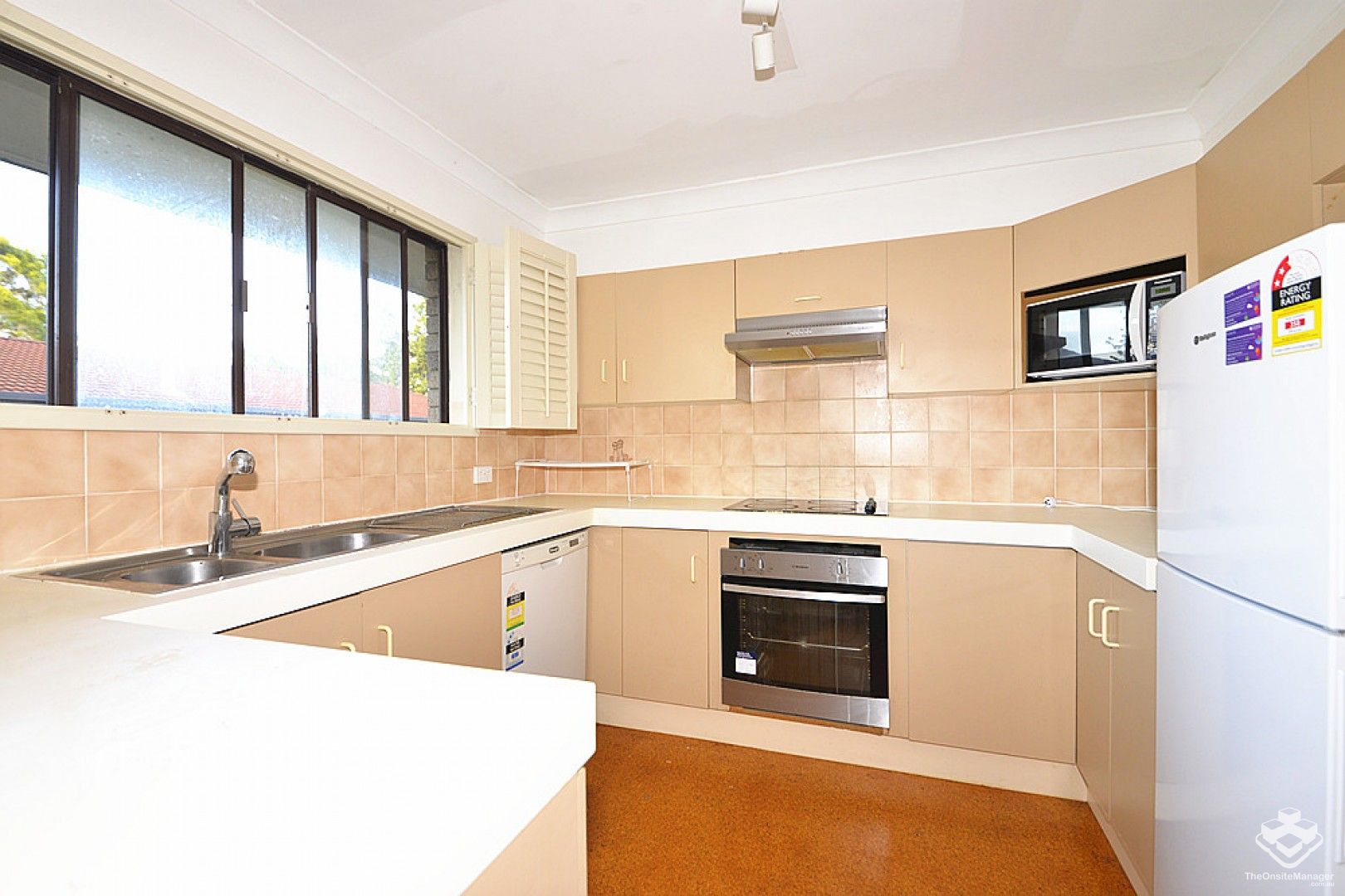 UNIT 7 20 BRISBANE ST, ST LUCIA QLD 4067, 0 chambres, 0 salles de bain, Unit