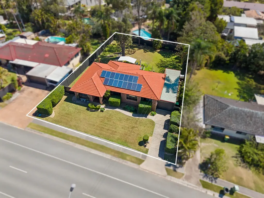 Shailer Park 4ਬੈੱਡਰੂਮ Character Filled Living on a Sundrenched 1,002m² Block