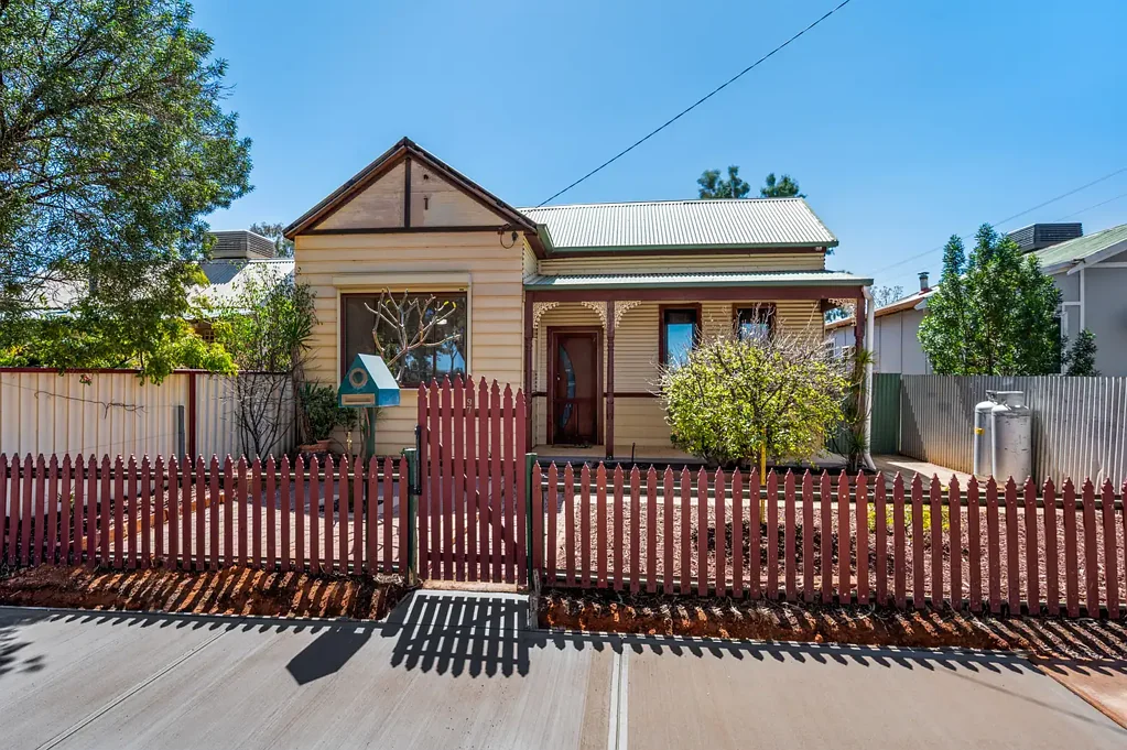 97 Wittenoom Street, Boulder, WA 6432