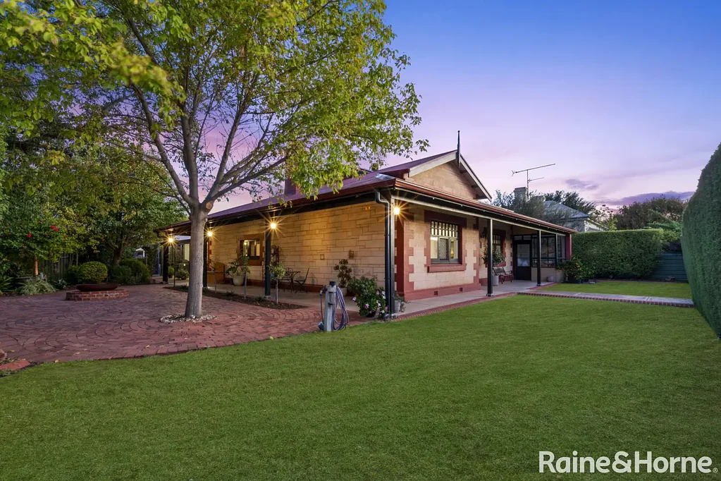24 Sandergrove Road, Strathalbyn, SA 5255