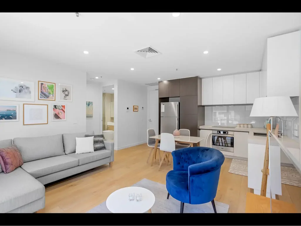 Highett 1房  理想的滨水生活？完美地处在便利和无忧生活的位置  Ideal Bayside Living – Stylish, Low-Maintenance & Well-Located. 
Inspections: please call 0410 886 594 for gate code upon arrival