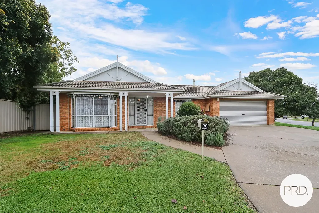 Glenroy 4房  EXPANSIVE FAMILY HOME - NORRIS PARK