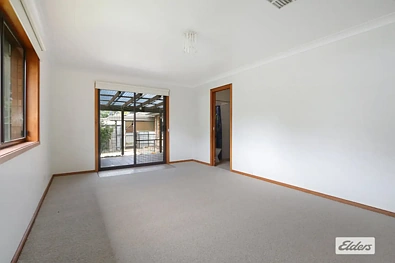 Others - 6 Zeinert Street, Wodonga, VIC 3690