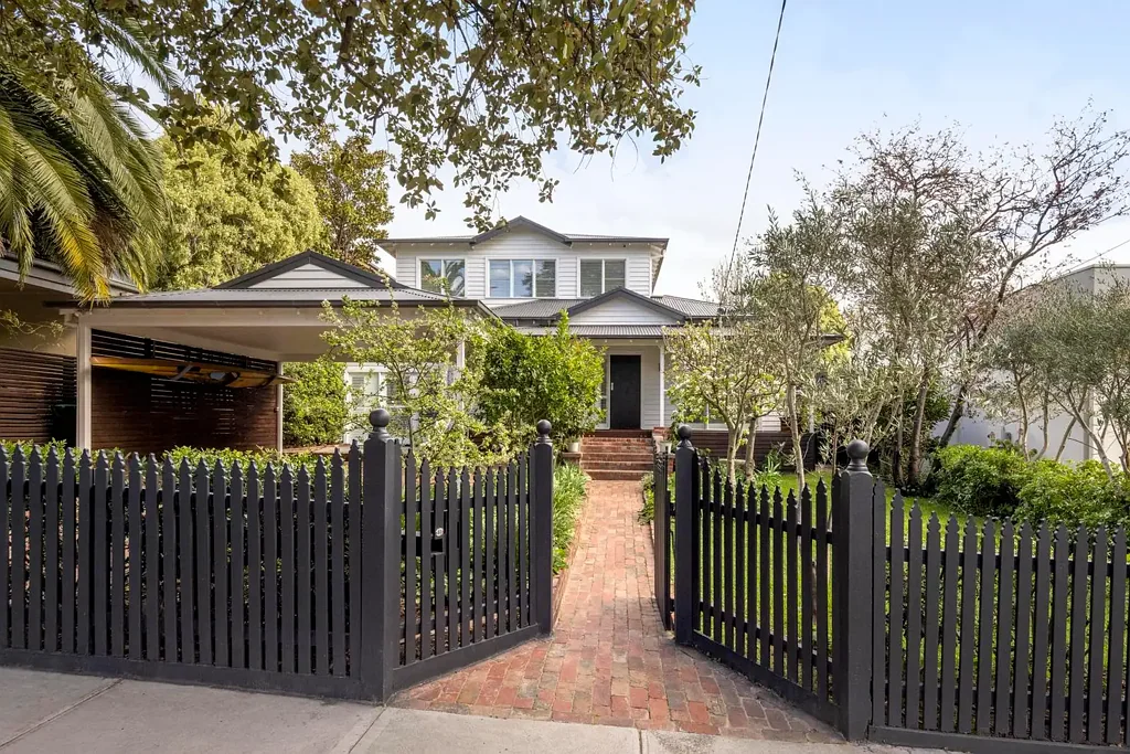 Glen Iris 4ਬੈੱਡਰੂਮ Idyllic family living in a tightly held Glen Iris pocket