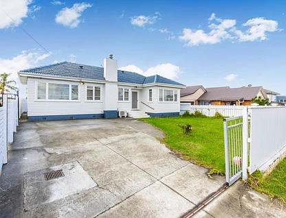 48 Ranfurly Road, Papatoetoe, Manukau City, Auckland, 3房, 1浴, 整租独立别墅