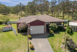 2 Clara Crescent, Armidale