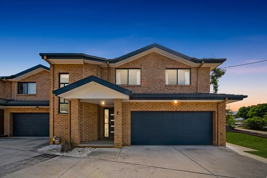1/4 Erin Street, Queanbeyan, NSW 2620