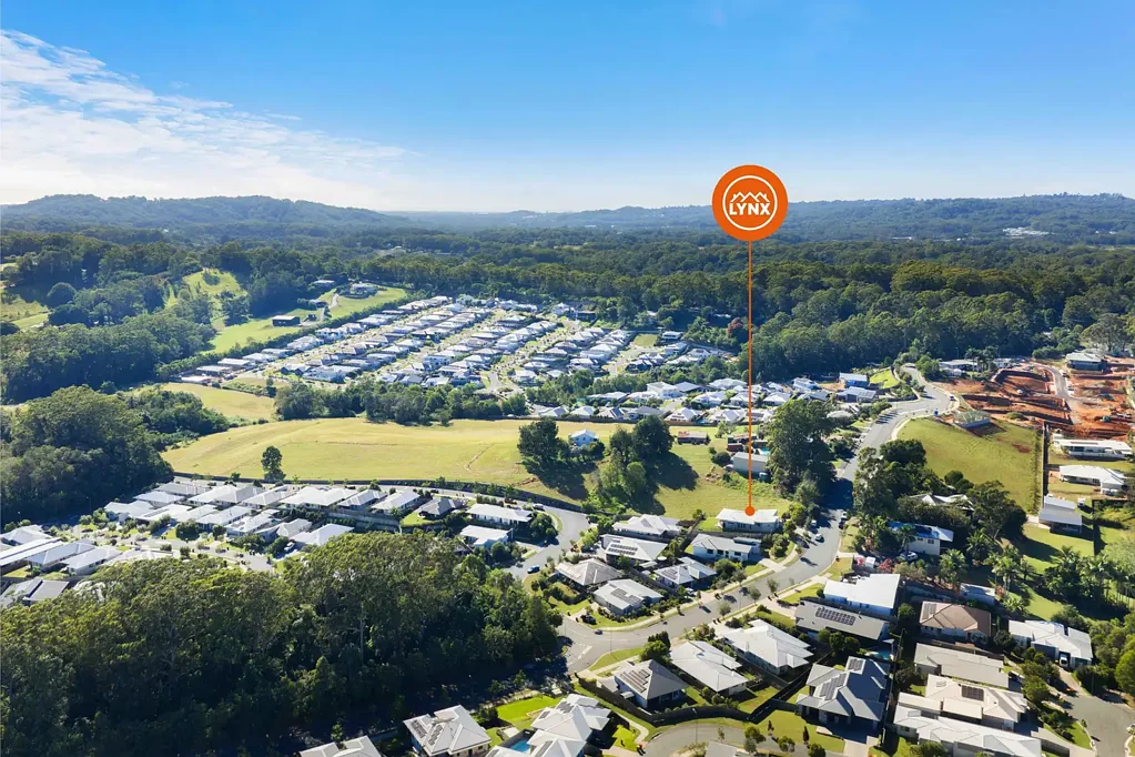 Palmwoods 4침실 Elevated Living, Mountain Views, Effortless Style