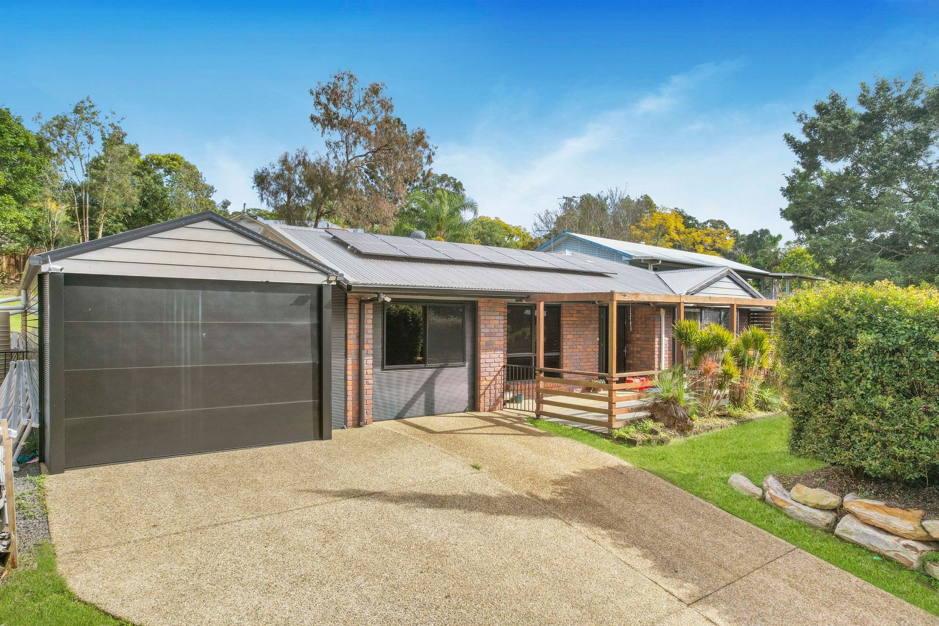 8 BUNDOORA DR, KARANA DOWNS QLD 4306, 0 chambres, 0 salles de bain, House