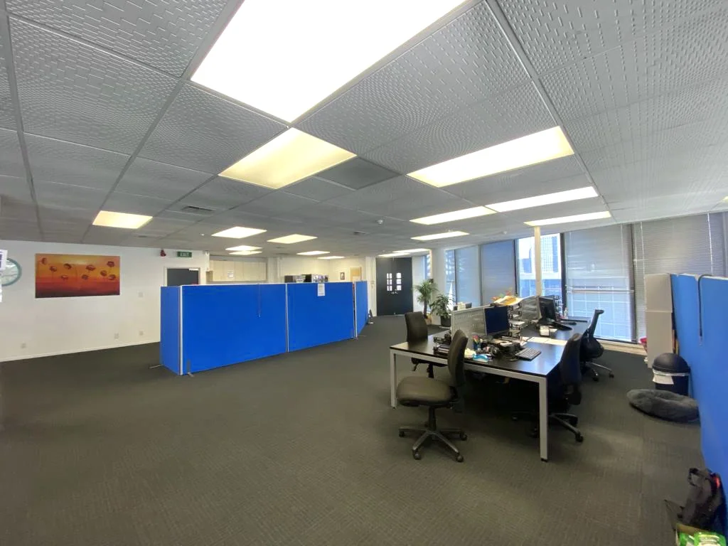 Grafton Competitive office overlooking Khyber Pass