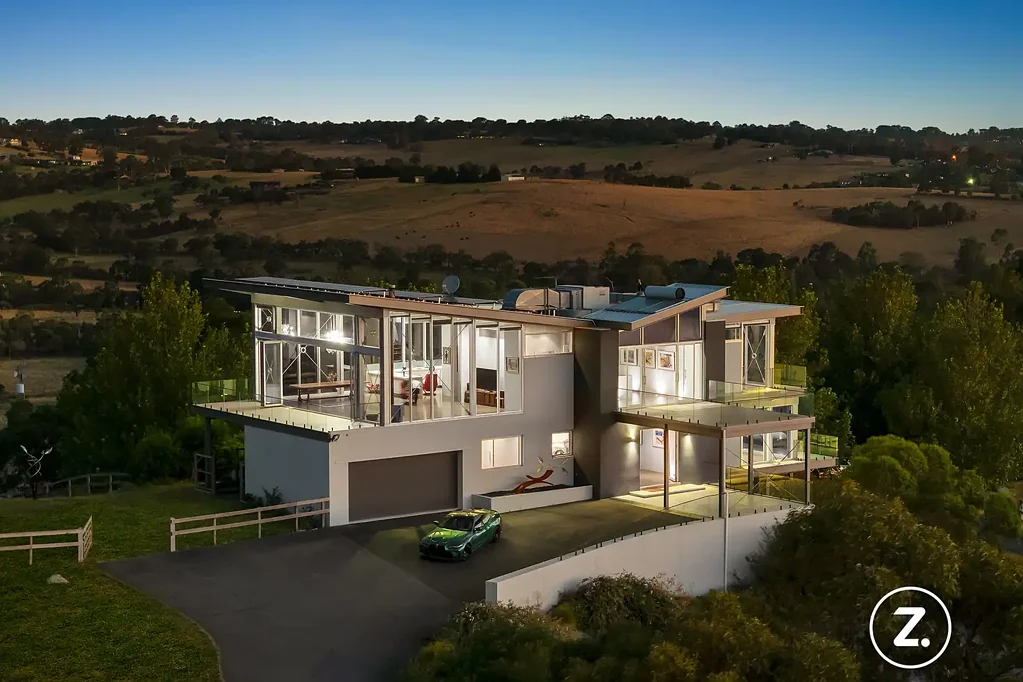 Lysterfield 4બેડરૂમ An Unrepeatable Architectural Trophy Estate with Panoramic Port Phillip Bay Views - 33 Acres of Absolute Prestige, 40 Minutes to Melbourne