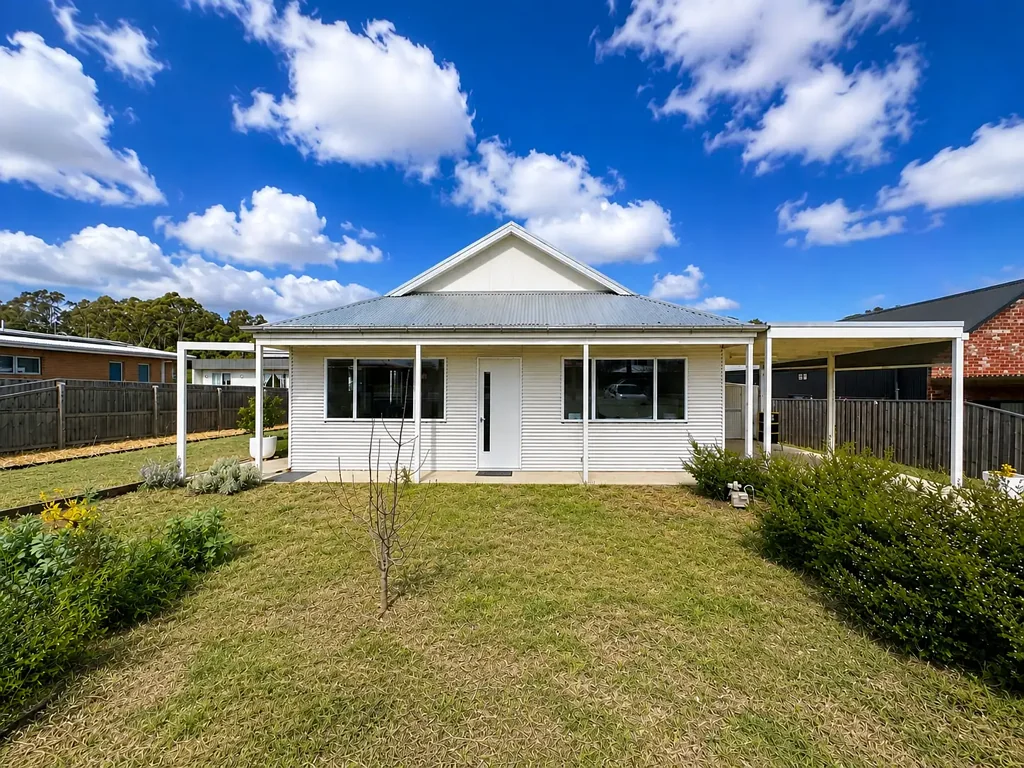 Castlemaine 2ਬੈੱਡਰੂਮ Quality, Comfort & Space on a Generous Allotment