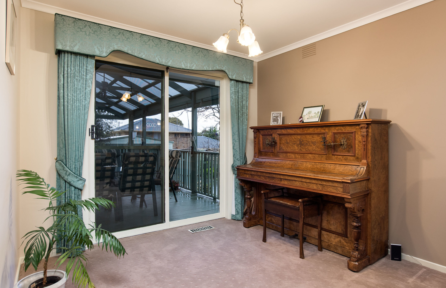 10 KADINA CT, MOOROOLBARK VIC 3138, 0房, 0浴, House