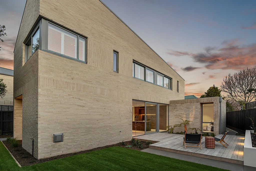 Fendalton 4Kwarto Privately Positioned, Architecturally Refined
