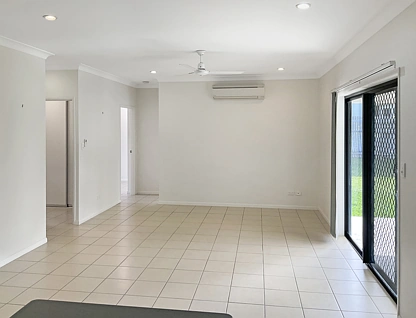 地址保密, Bohle Plains, Townsville, 4 غرف, 2 حمامات, House