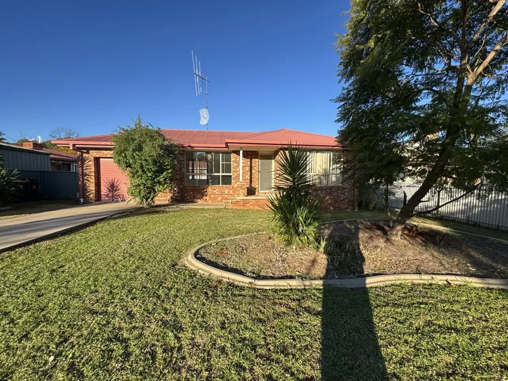 Ray White Real Estate Parkes
