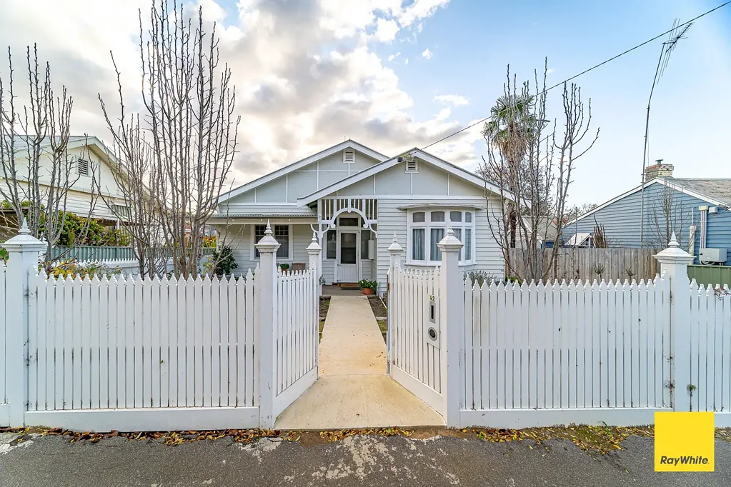 42 & 42A Langston Street, Bendigo, VIC 3550