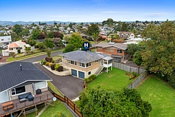 21 Grosmont Terrace, Brookfield