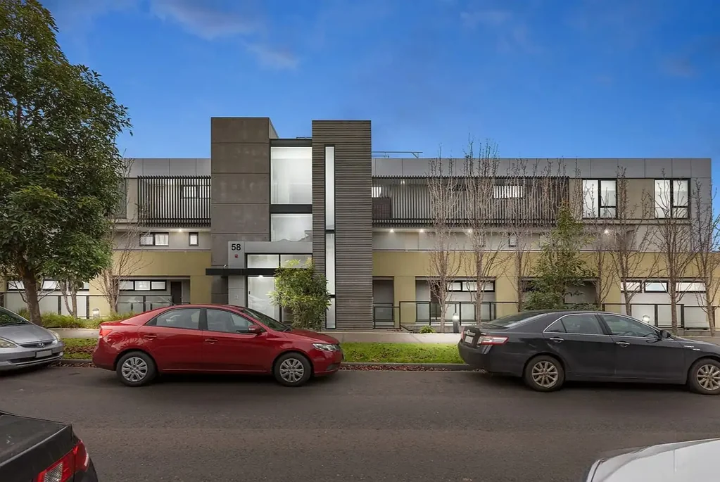 Stylish Two-Bedroom Apartment in the Heart of Maribyrnong
