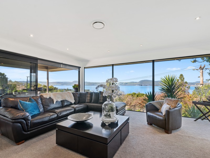 168 Kawaha Point Road, Kawaha Point, Rotorua, 4 ห้องนอน, 0 ห้องน้ำ