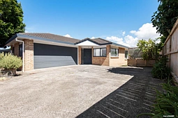 59a Cobham Crescent, Kelston