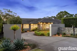 4 PEDVIN PL, Annangrove