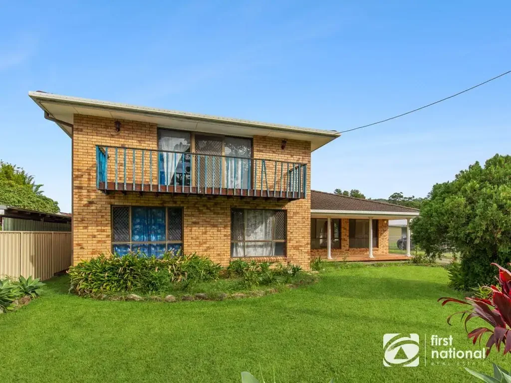 Coffs Harbour 7બેડરૂમ Prominent Pacific Highway position – unlock the potential!