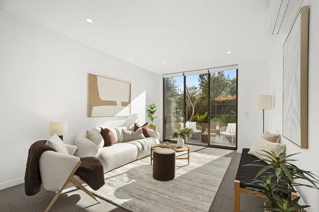Little Bay 1房 阳光普照的花园生活，轻松无障碍 Sun-Drenched Garden Living with Effortless Level Access