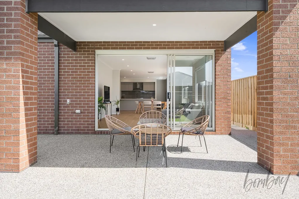 室外 - 6 Igneous Way, Donnybrook, VIC 3064