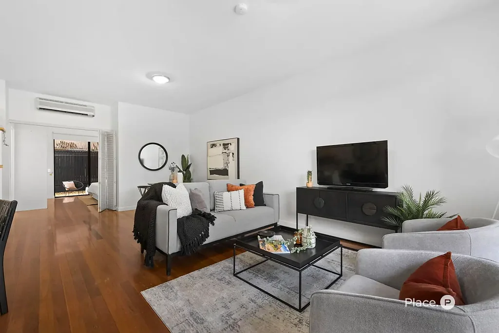 Fortitude Valley 1 Bedroom Private Ground-Floor Apartment with Dual Courtyards in Lifestyle Location