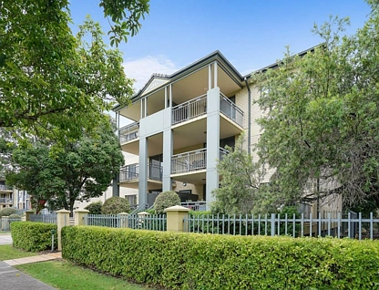 2/300 Sir Fred Schonell Drive, St Lucia, Brisbane Western Region, 1 ห้องนอน, 1 ห้องน้ำ, Apartment