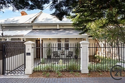 11 Jetty Street, Grange