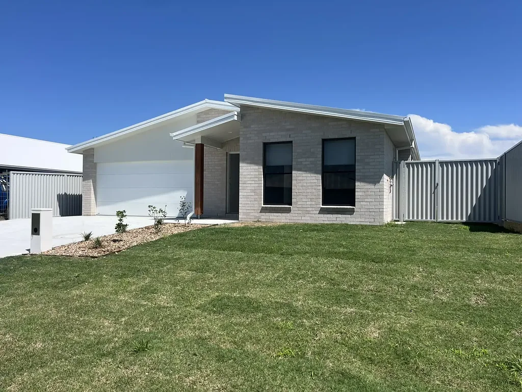 Modern, Spacious & Move-In Ready in Quiet Waghorn Way