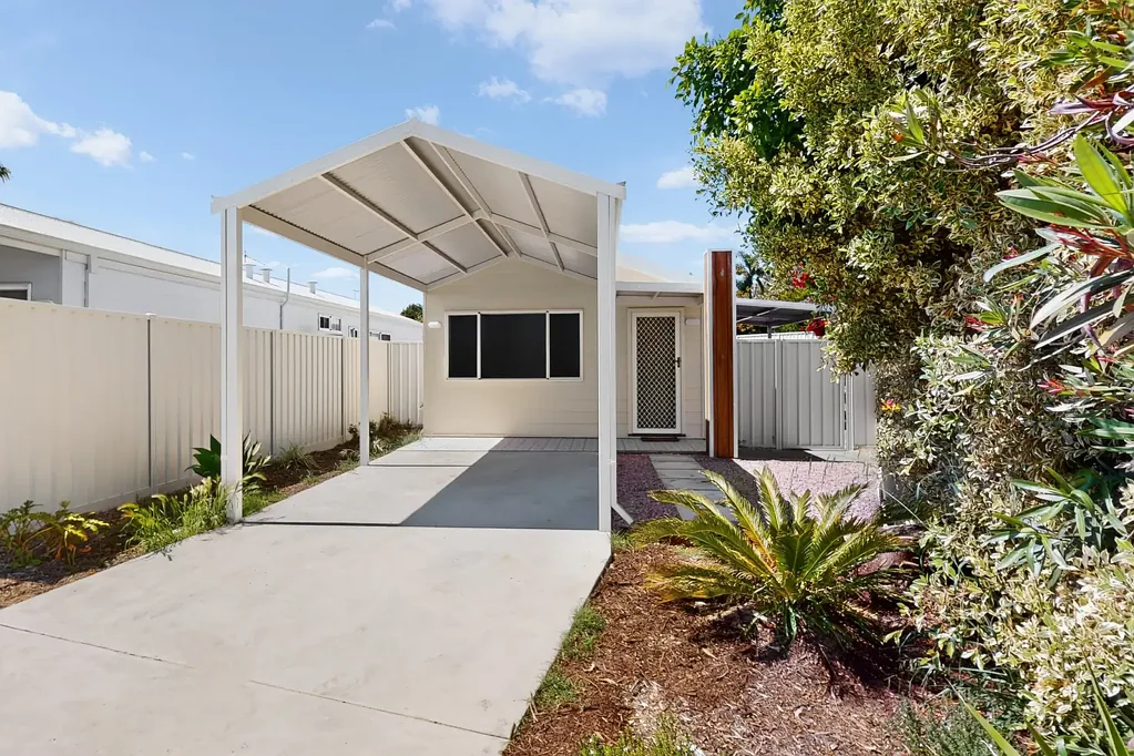 Brand New Living - Quiet Cul De Sac with Elevated Views!