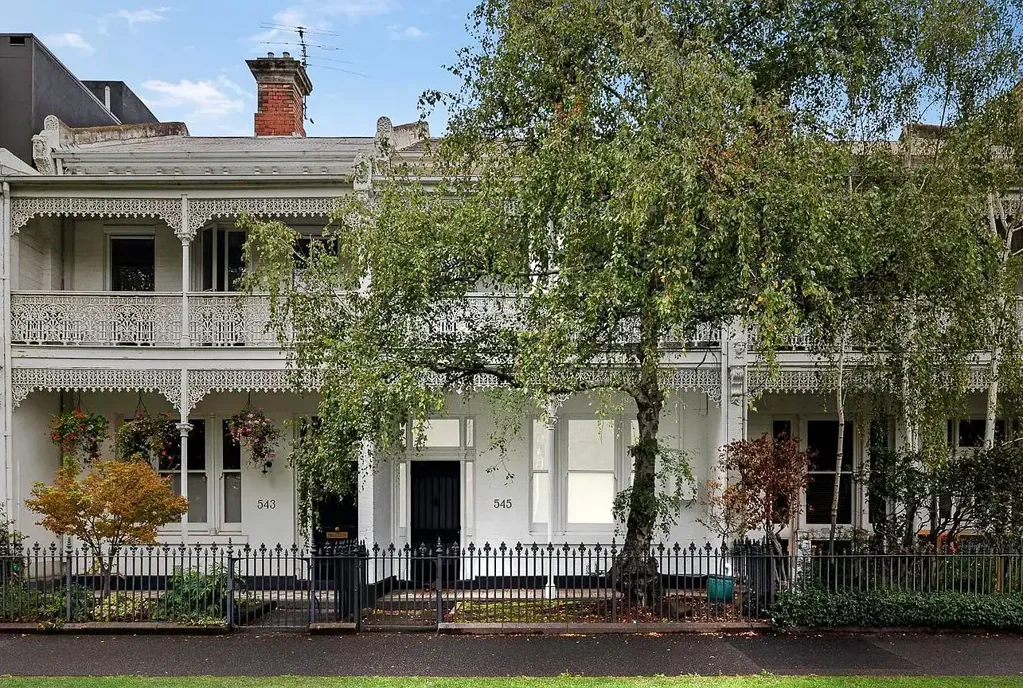 Timeless Victorian Elegance Opposite Princes Park