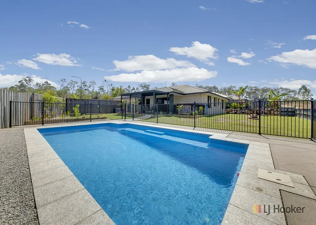14 Brush Tail Court, Boyne Island, QLD 4680