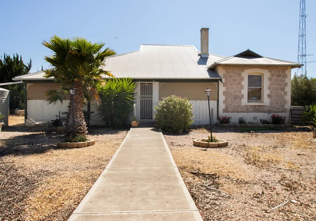 31 Hawke Rd, Kadina, SA 5554