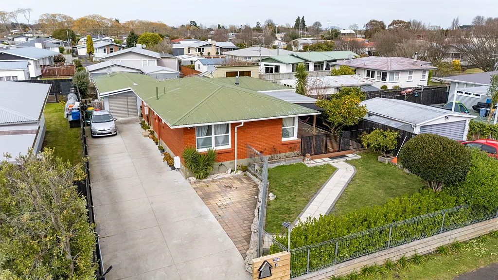 4 Bremridge Place, Melville, Hamilton, Waikato