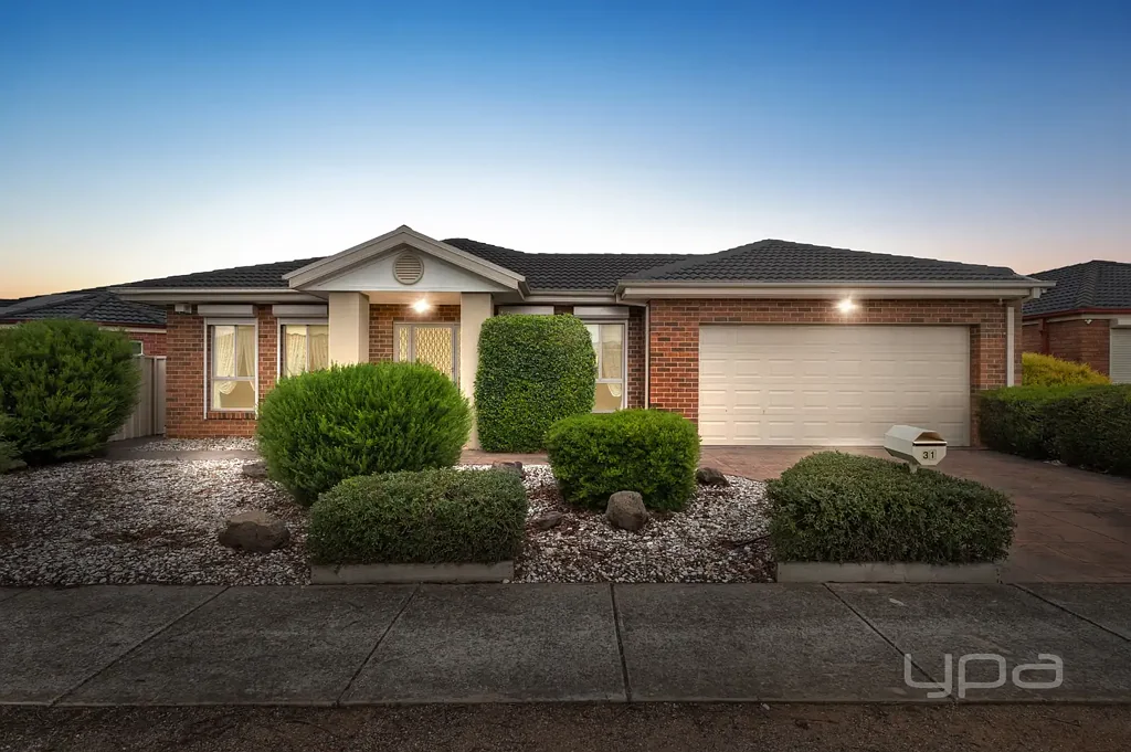 31 Christina Crescent, Kurunjang, VIC 3337