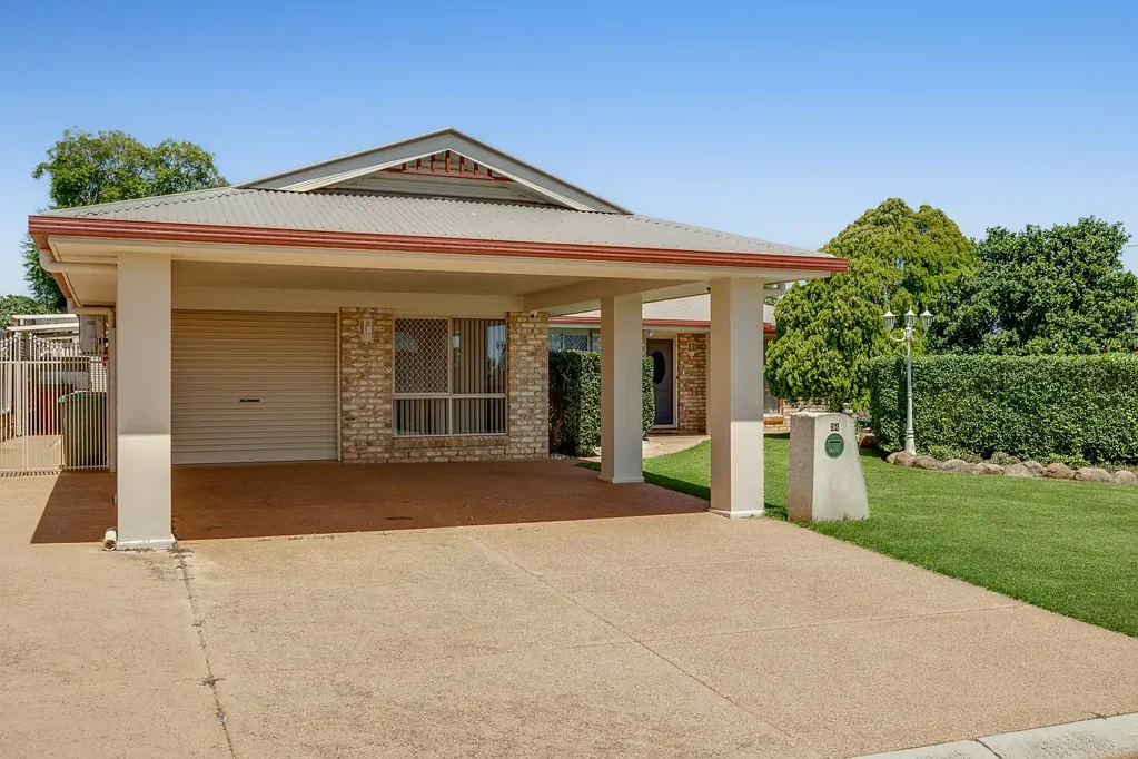 34 Cherokee Drive, Wilsonton, QLD 4350