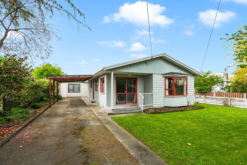 Masterton 3침실 Charming in Solway (BEO $459,000)