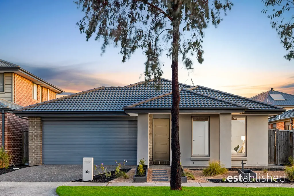 Point Cook 4ห้องนอน Modern Family Comfort in the Heart of Point Cook