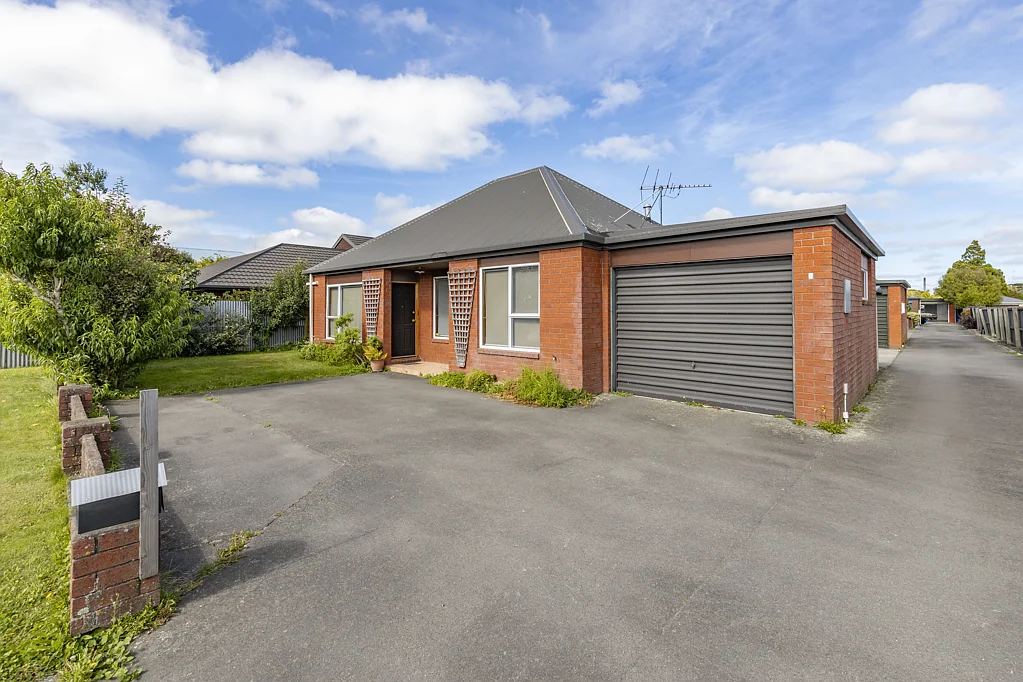 Belfast 2房  Stand Alone Townhouse - Don't Delay, Act now.